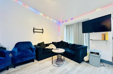 Derby Road, Lenton, Nottingham - Image 3